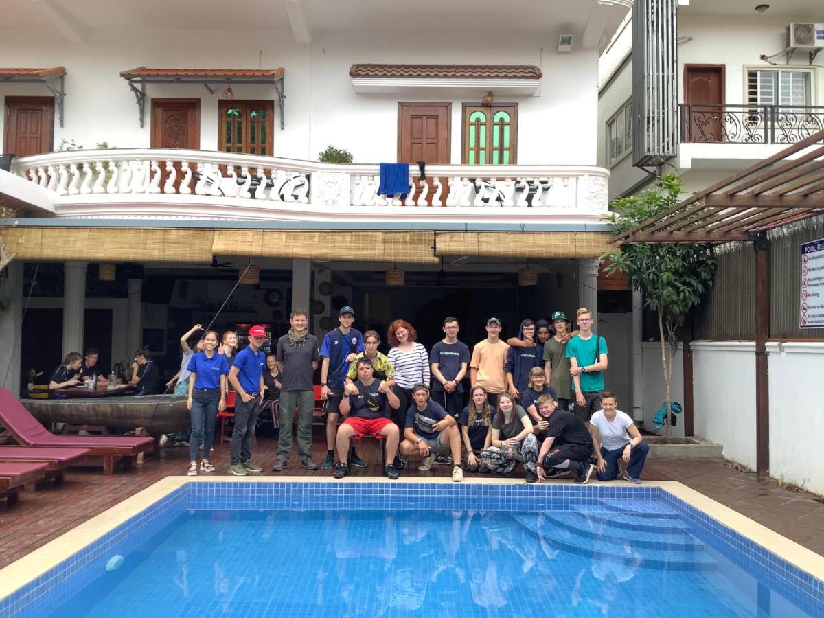 Poolside Villa Phnom Penh Exteriör bild